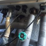 給湯器から煙が！給湯器の煙の原因や対応策、防止策などを解説！